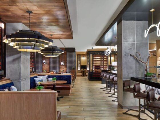 Renaissance Nashville Executive Club Lounge food bar and dining area featuring modern design and luxury seating, part of renovated former meeting rooms and prefunction corridor by DDB Contracting